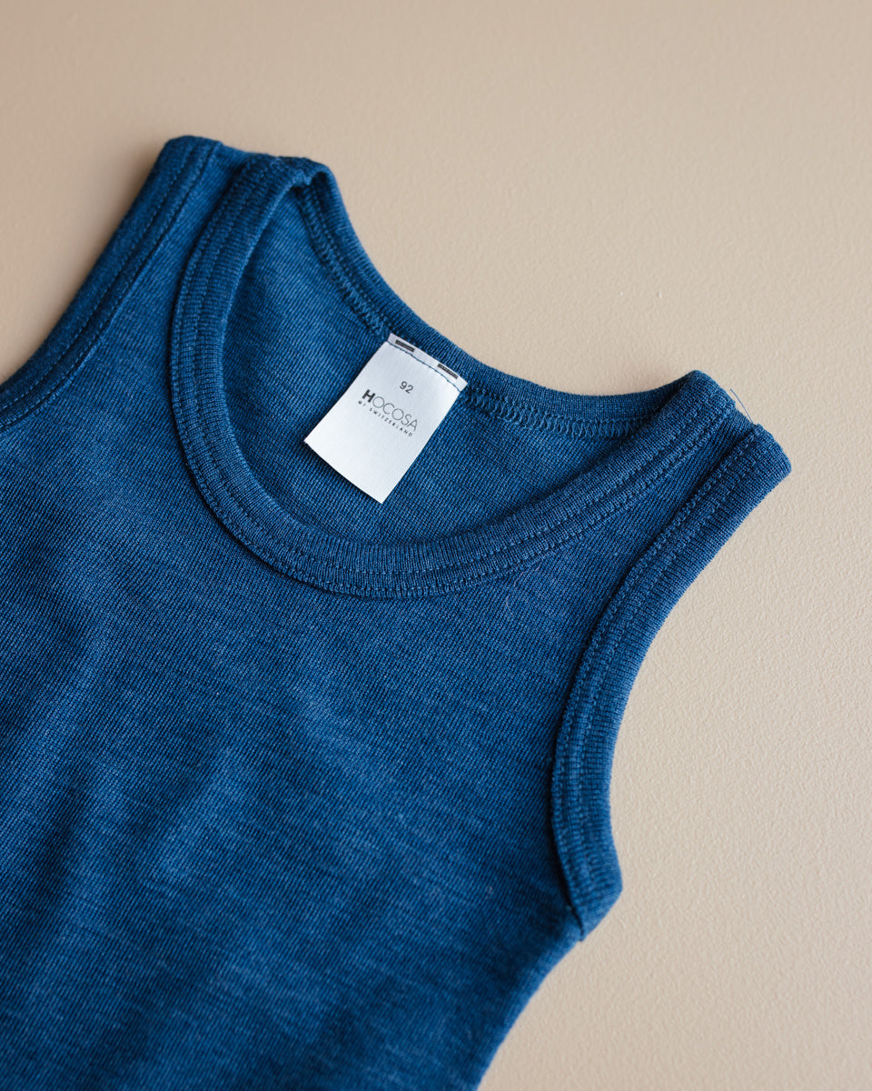 3. Hocosa sleeveless top wool:silk navy copyright Ziloen