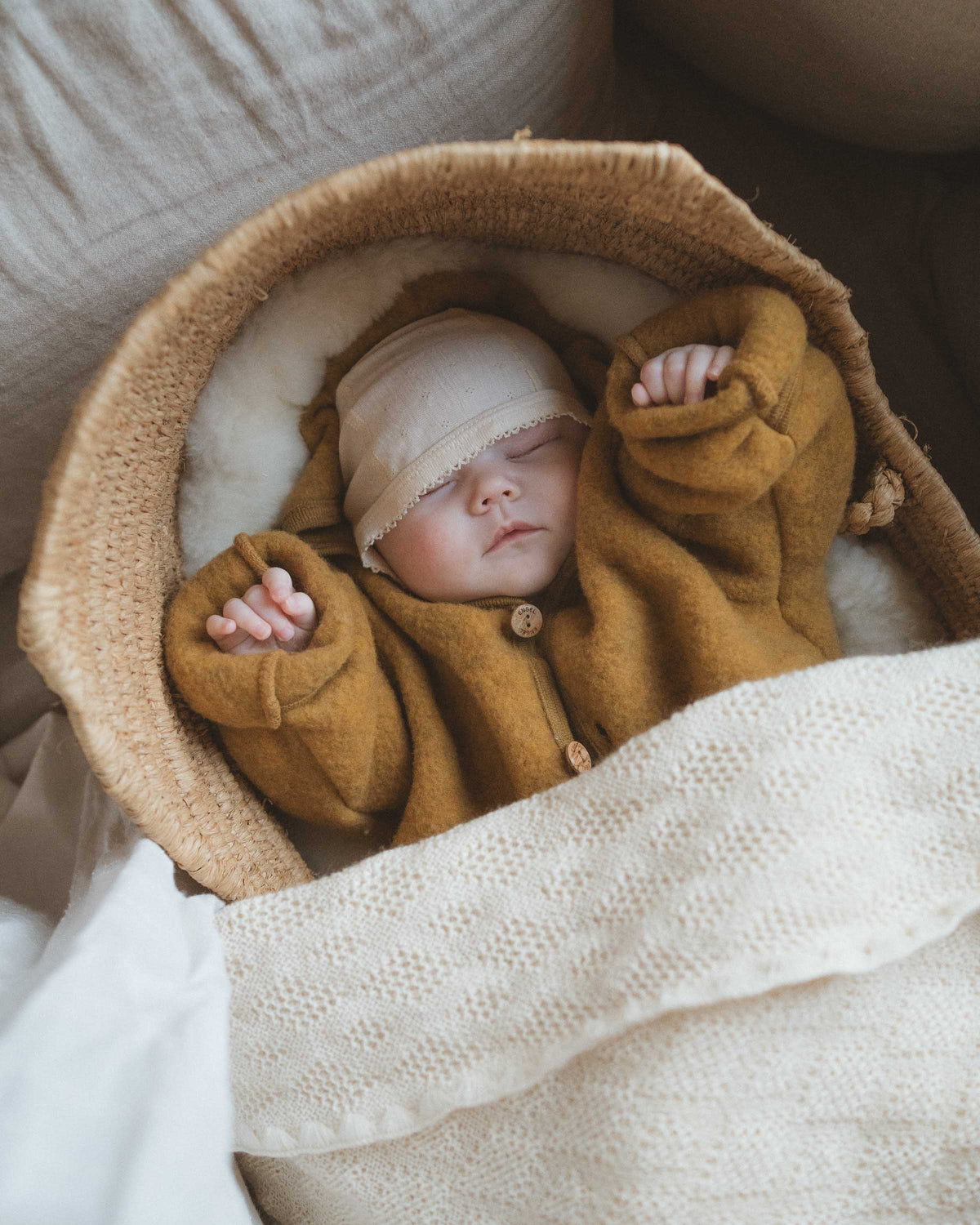Handwoven Moses baby basket 