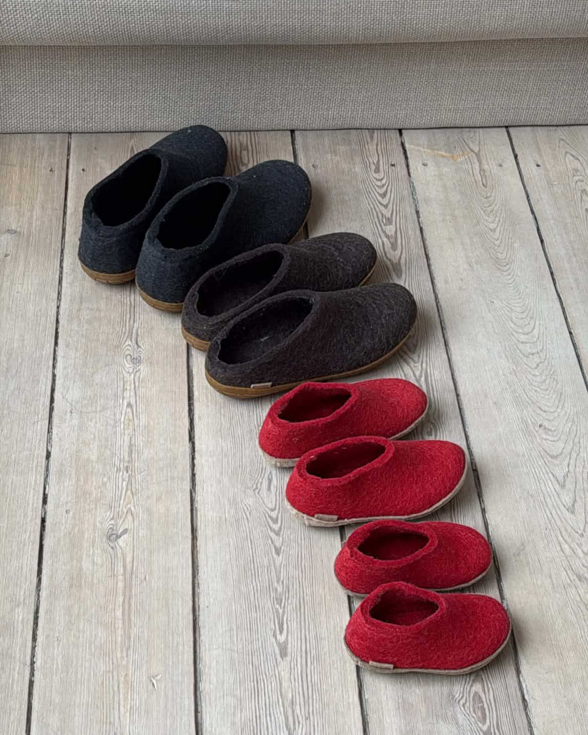Children's slippers wool - red