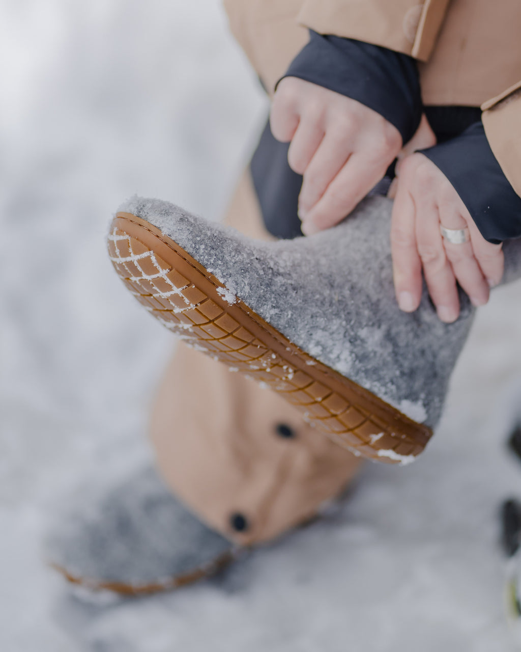 Wool slippers high leather sole - grey