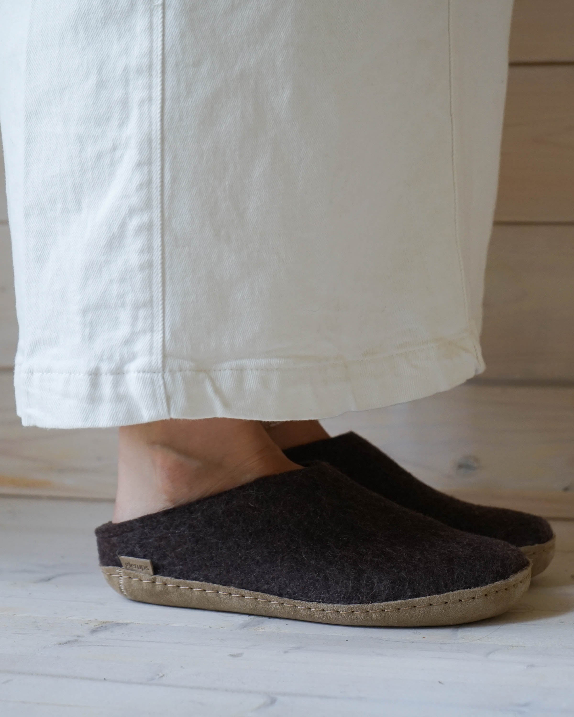 Wollen sloffen leren zool - chestnut