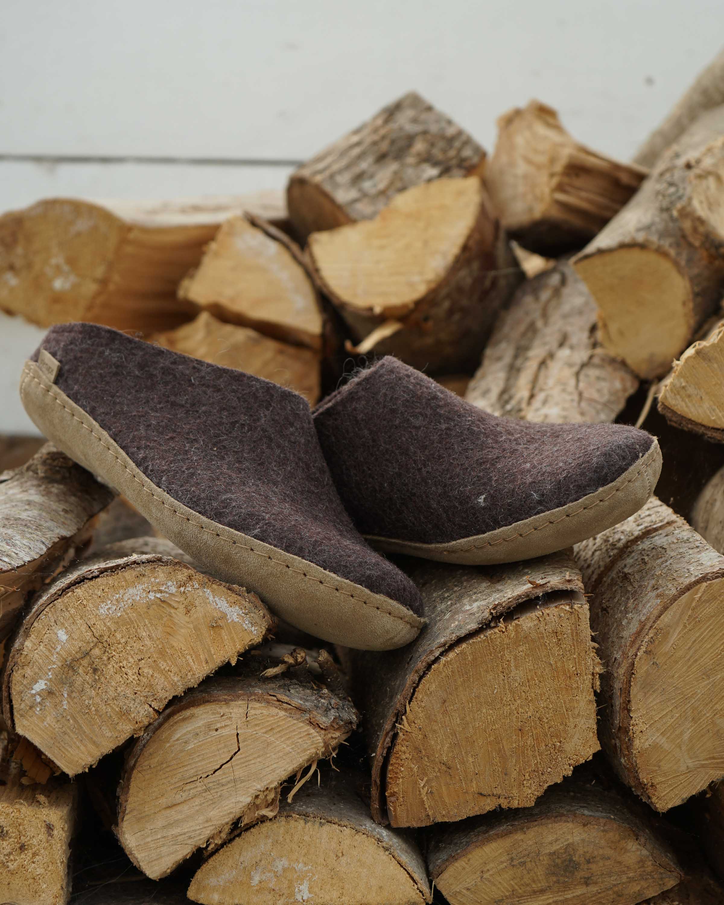 Wollen sloffen leren zool - chestnut