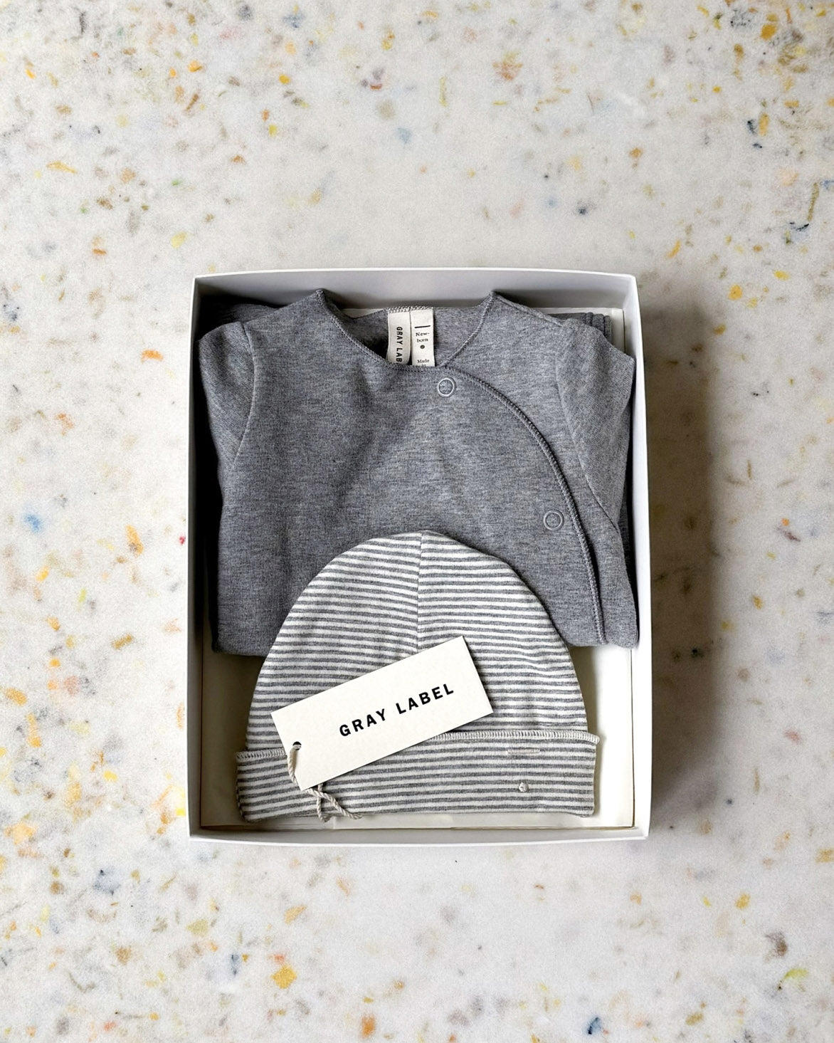 Newborn essentials set - gray melange