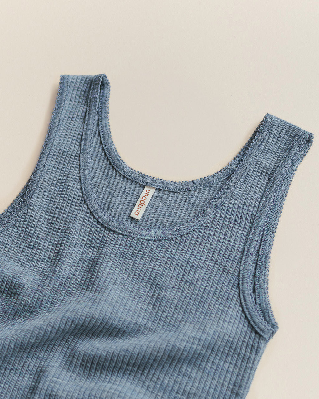 Singlet of wool rib - nila