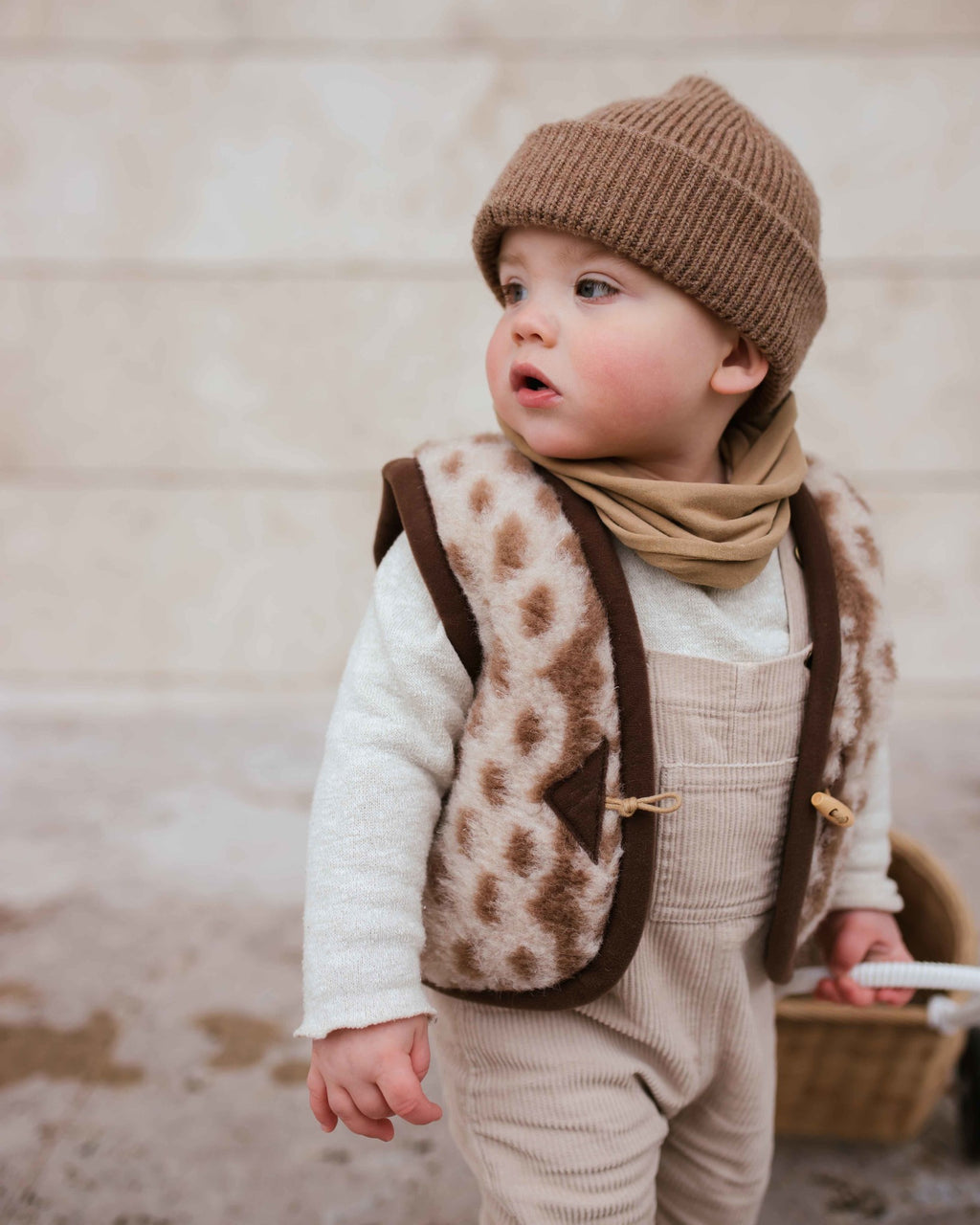 Alwero aran bodywarmer baby
