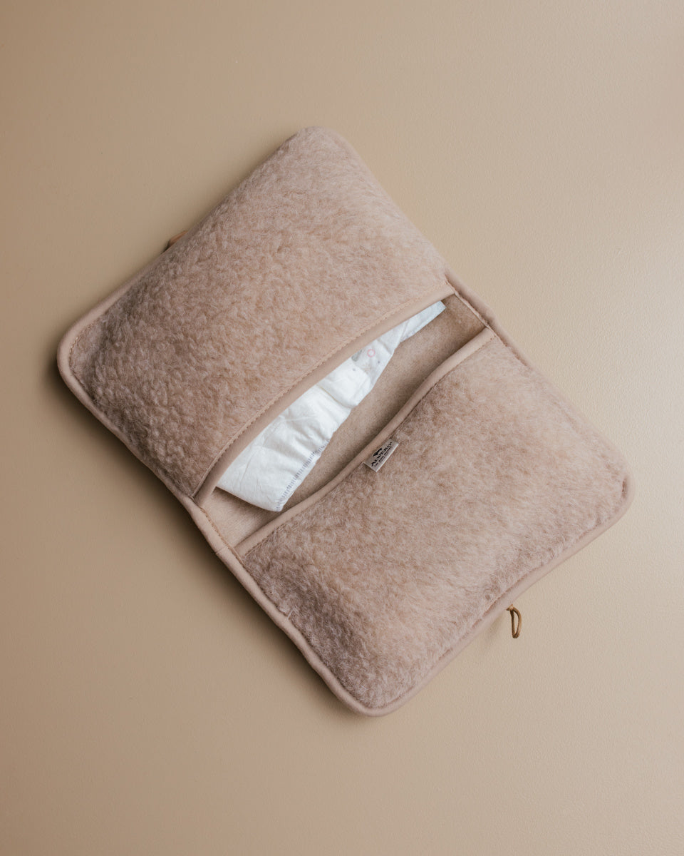 Alwero diaper bag wool plush copyright Ziloen web-757