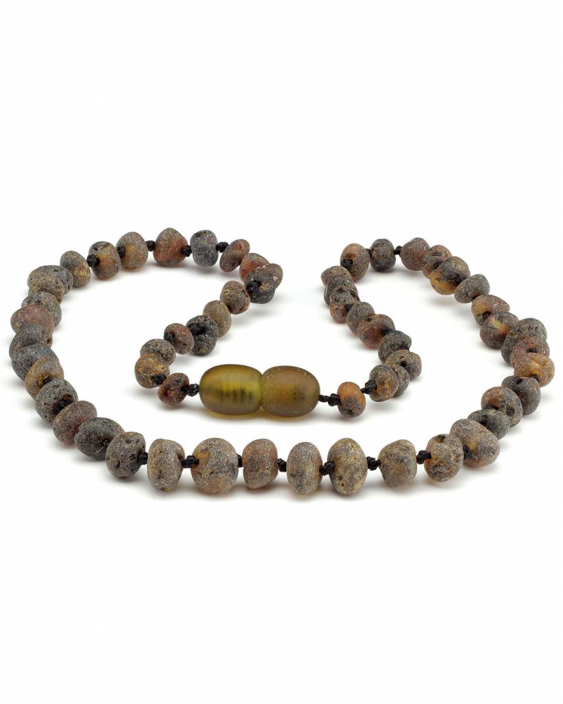 baby-barnsteen-ketting-raw-olive-2