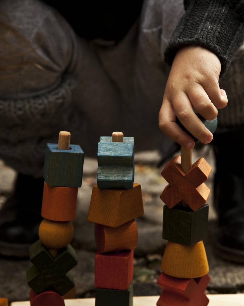 baby-speelgoed-stapeltorens-wooden-story