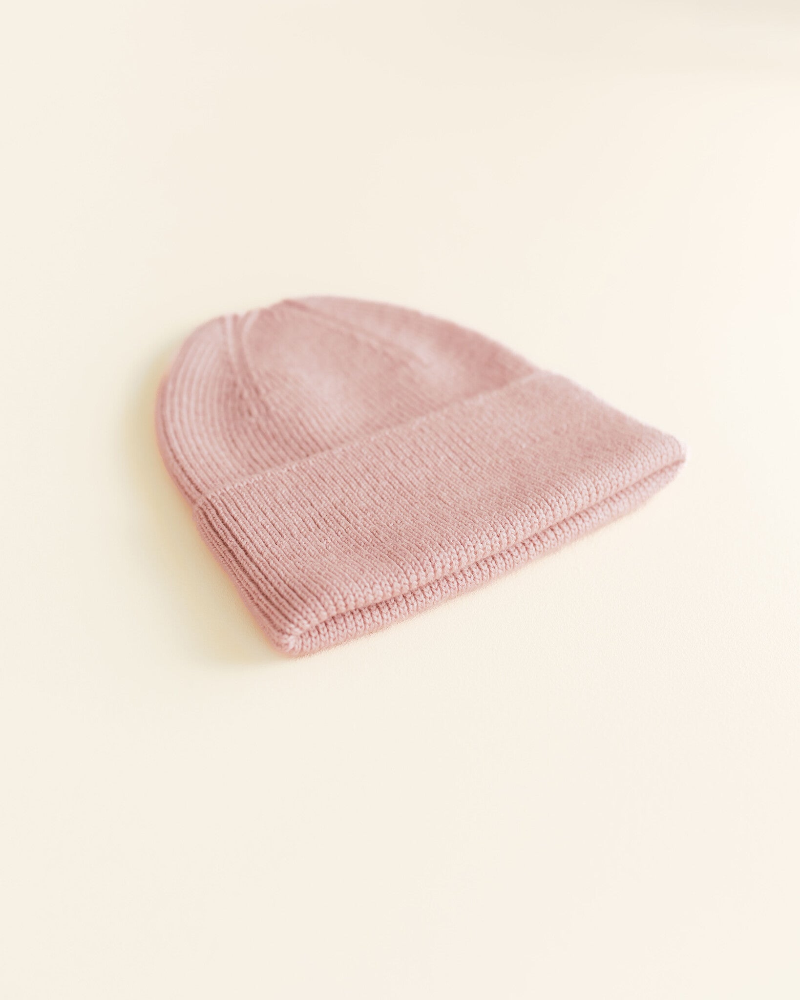 BEANIE FONZIE NEWBORN POWDER 3- 5404027808895