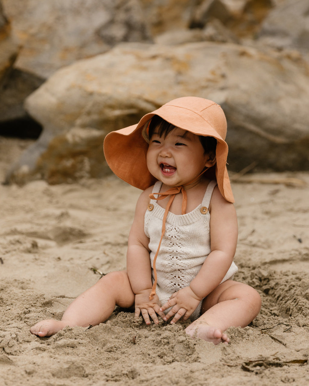 Briar_Sun_Bonnet_daydream