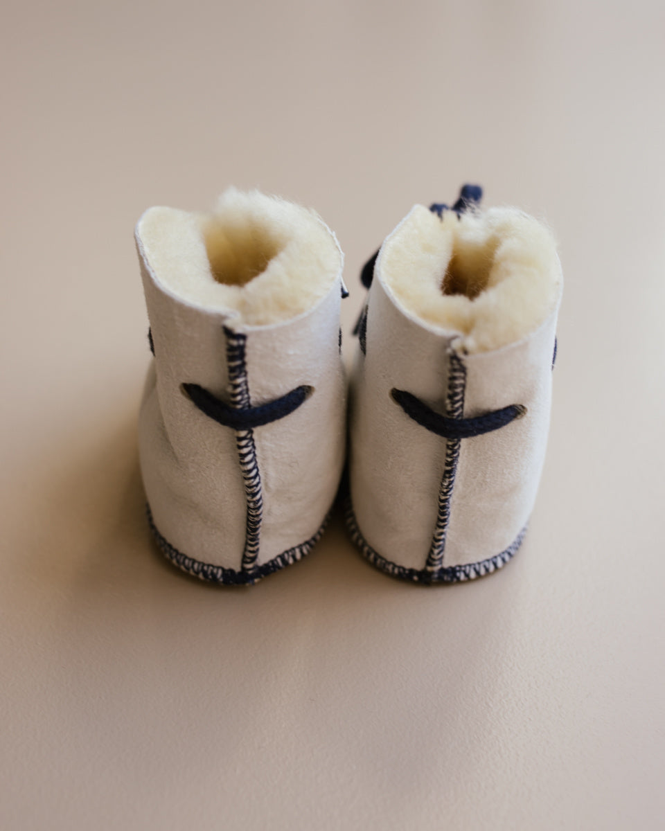 Christ slofjes blauw garen copyright ziloen
