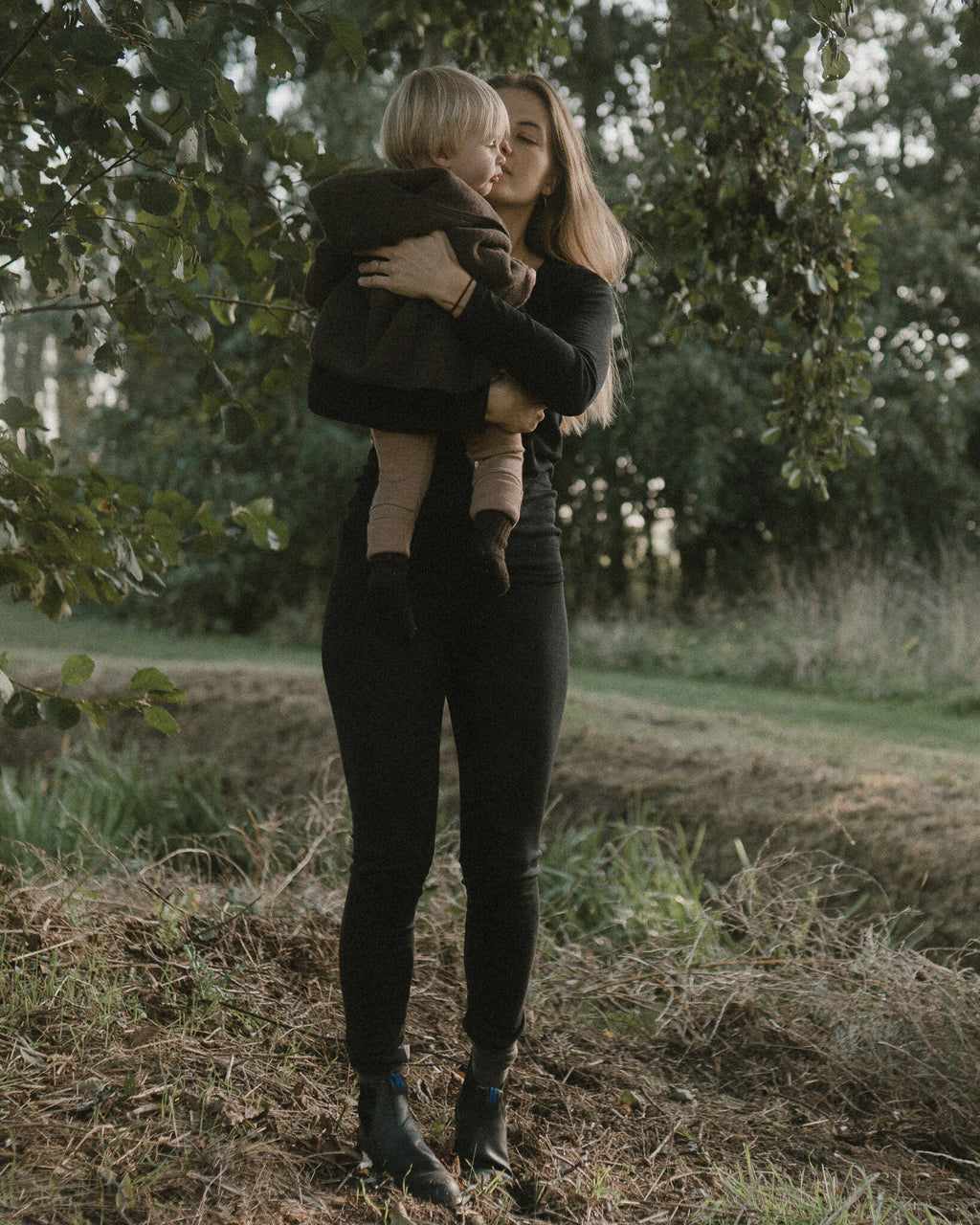ebony-longsleeve-legging-ziloenc