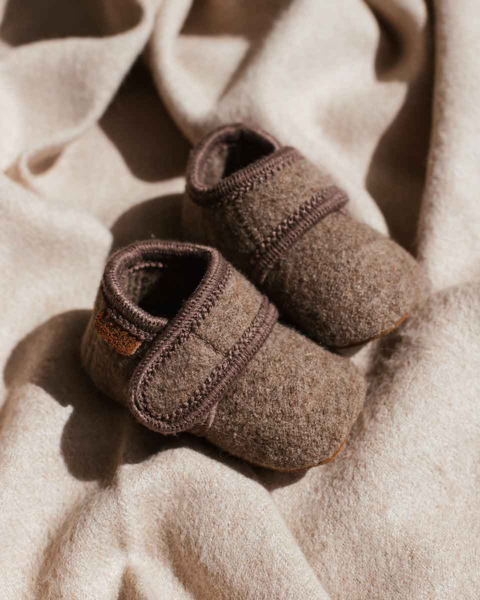 en fant wollen slofjes - walnut 4