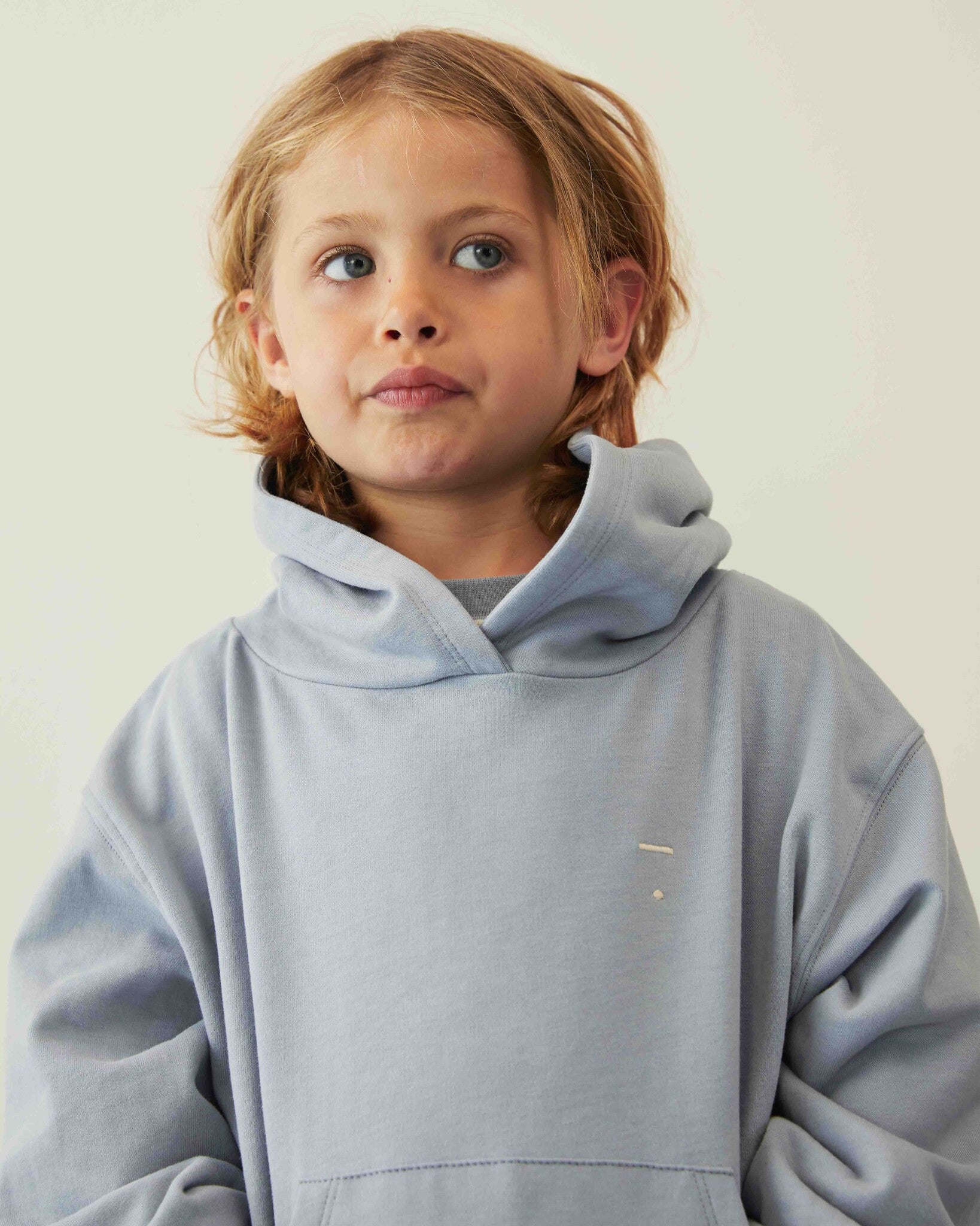 Gray label - woody-3