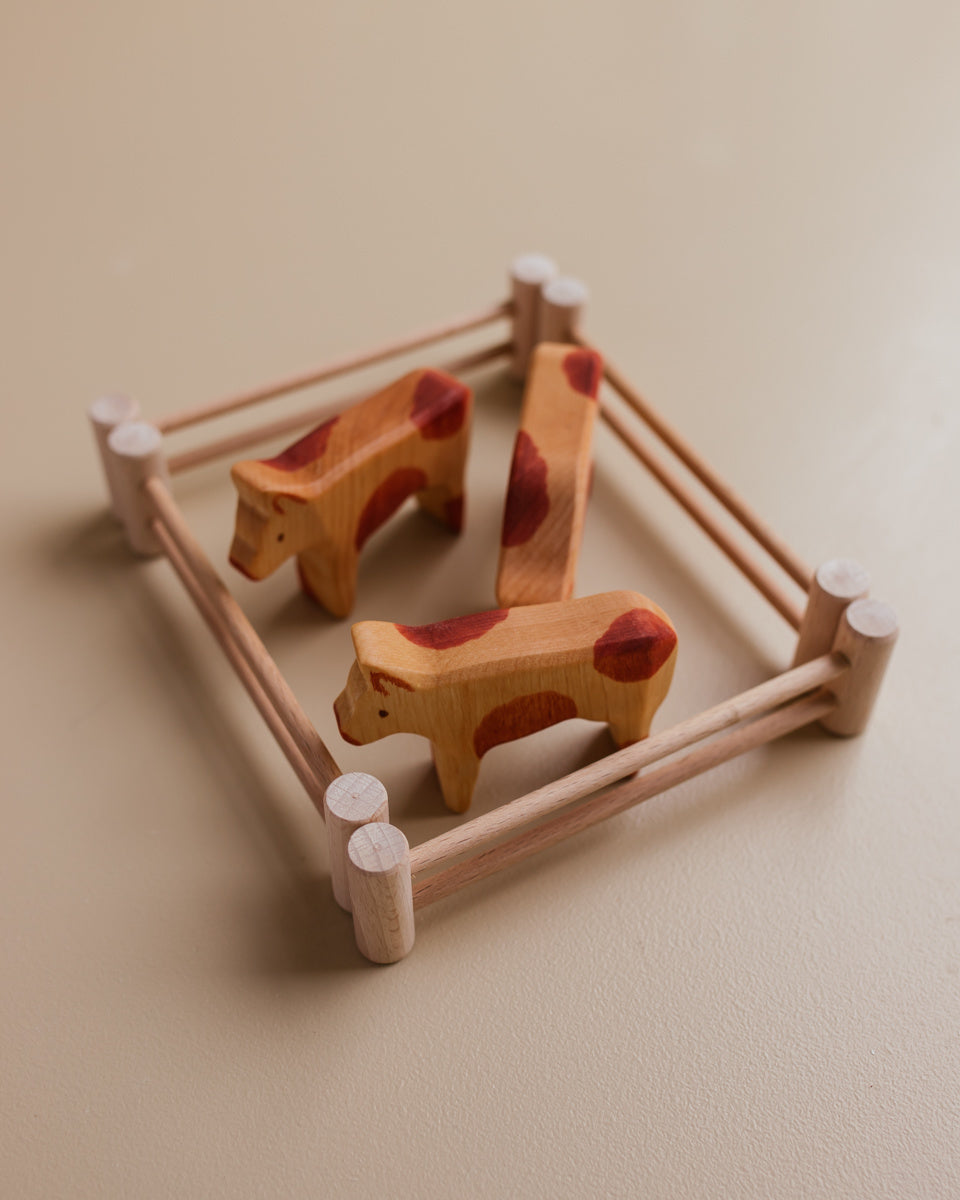 Houten speelgoed dieren hekken