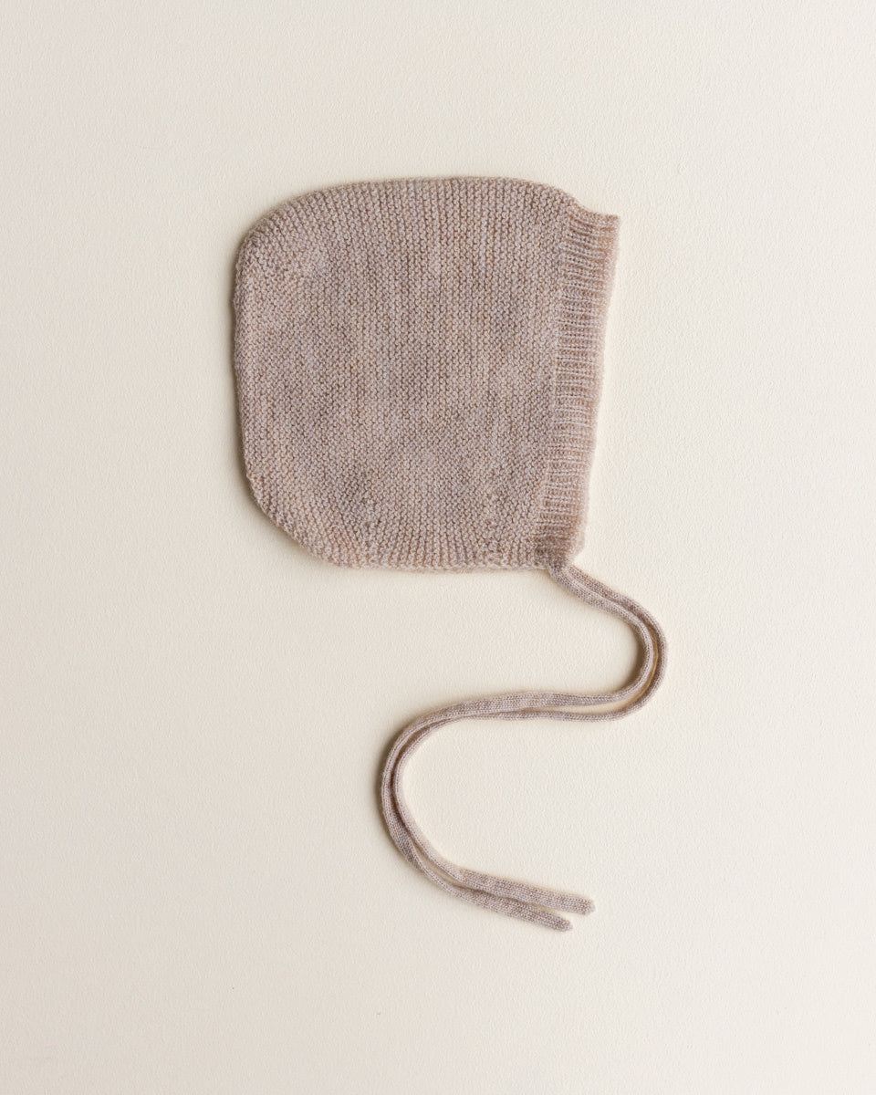 HVid BONNET NEWBORN SAND