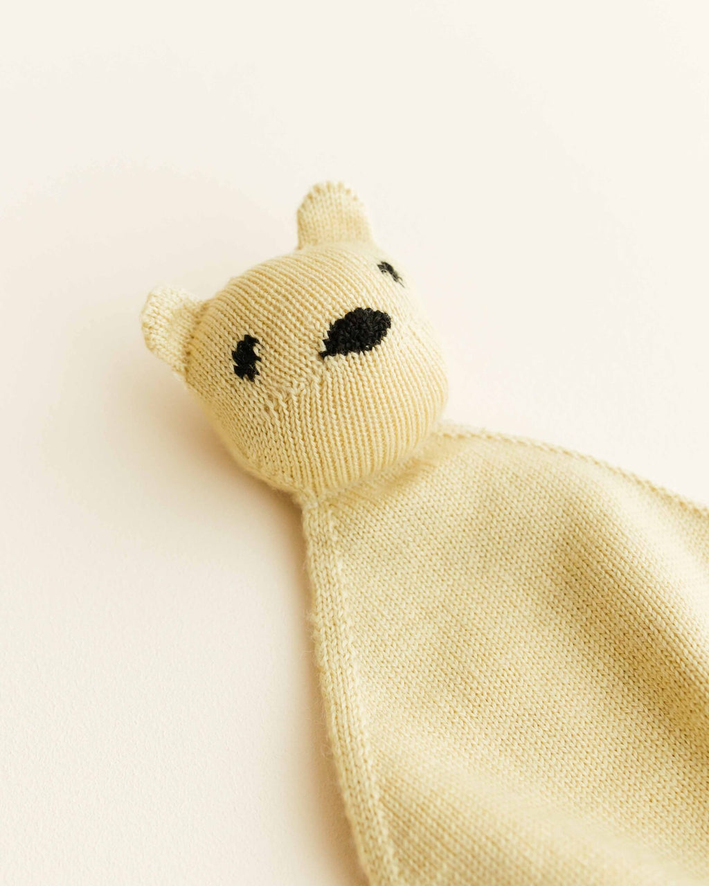Hvid Teddy Tokki - light yellow2