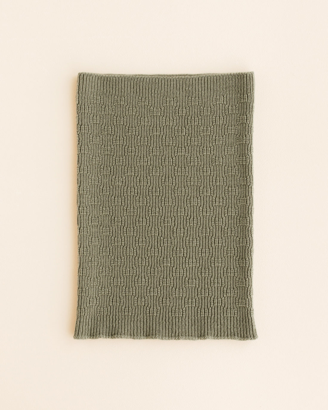hvid-Tube-scarf-Gigi---artichoke--2