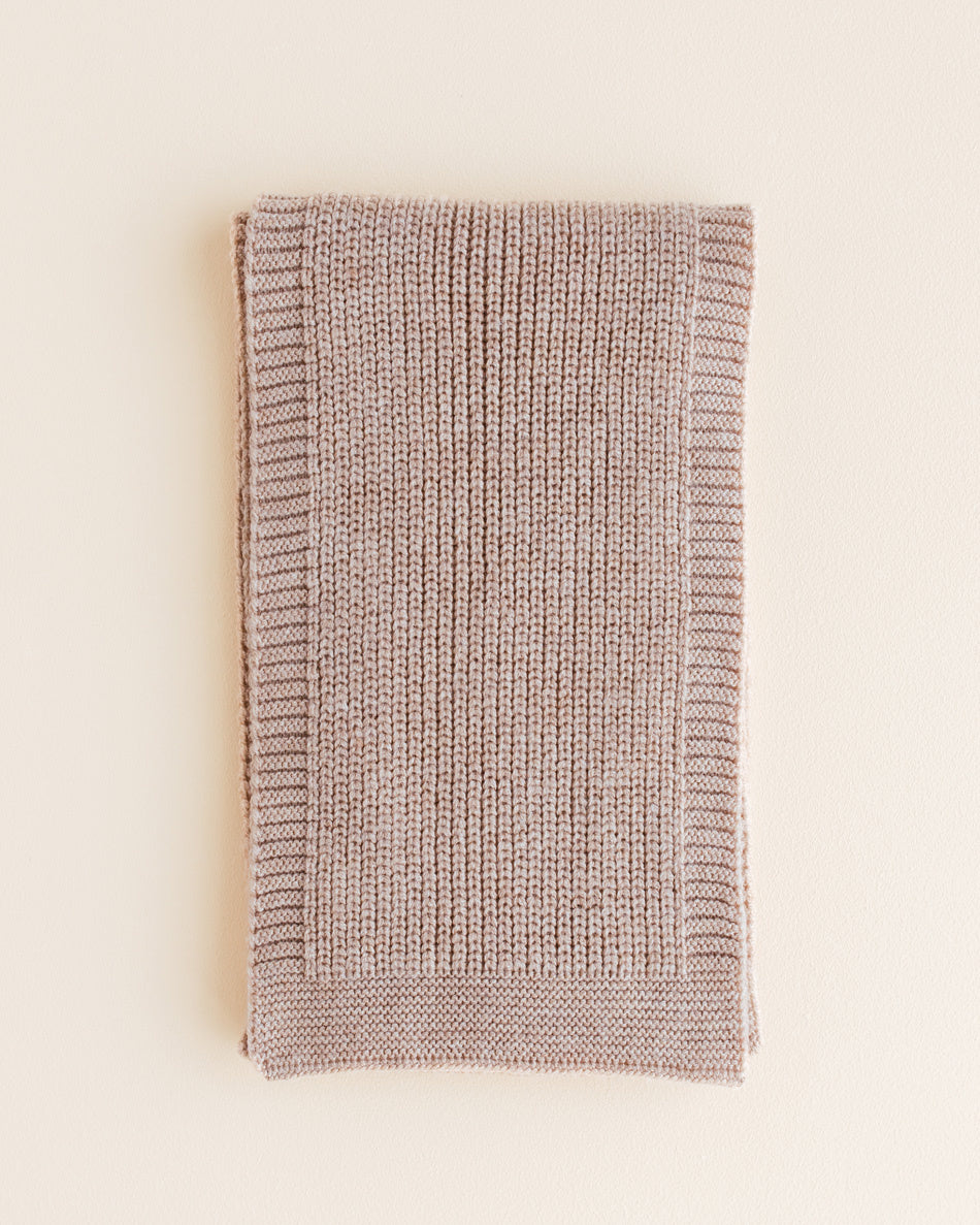 Hvid-Wollen-sjaal-Gustave---sand-2