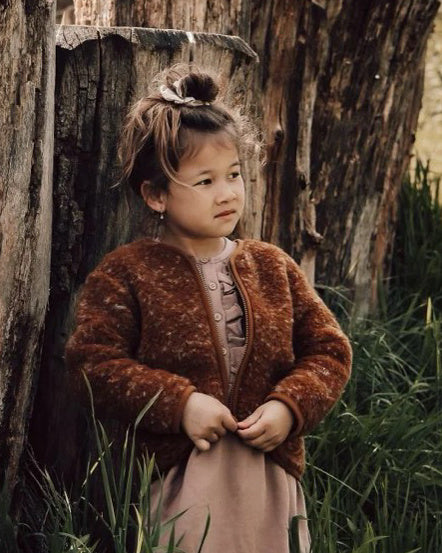 Kindervest Koru - caramel multi dots-2