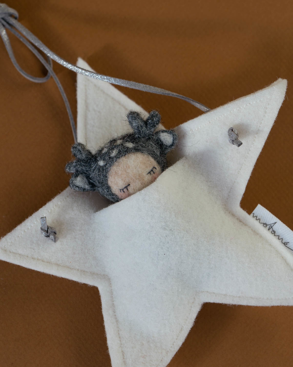Motane-reindeer-start-pocket-doll