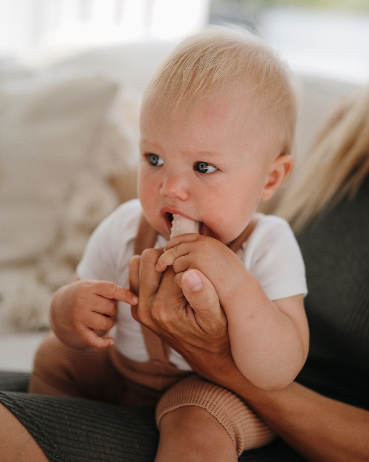 Mushie_finger_baby_toothbrush_blush