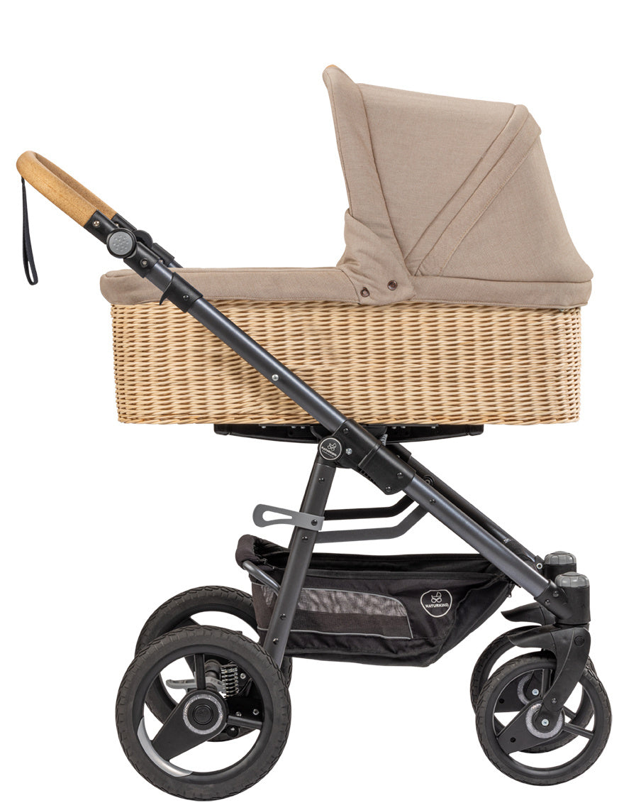 naturkind Kinderwagen Lux Evo sand - basis model inclusief gevlochten reiswieg