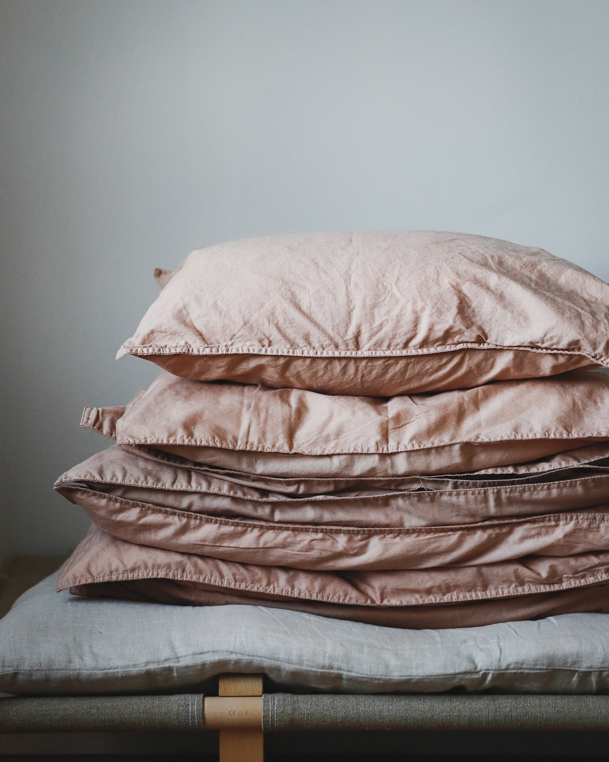 organic-bedding-blush-rose-Midnatt