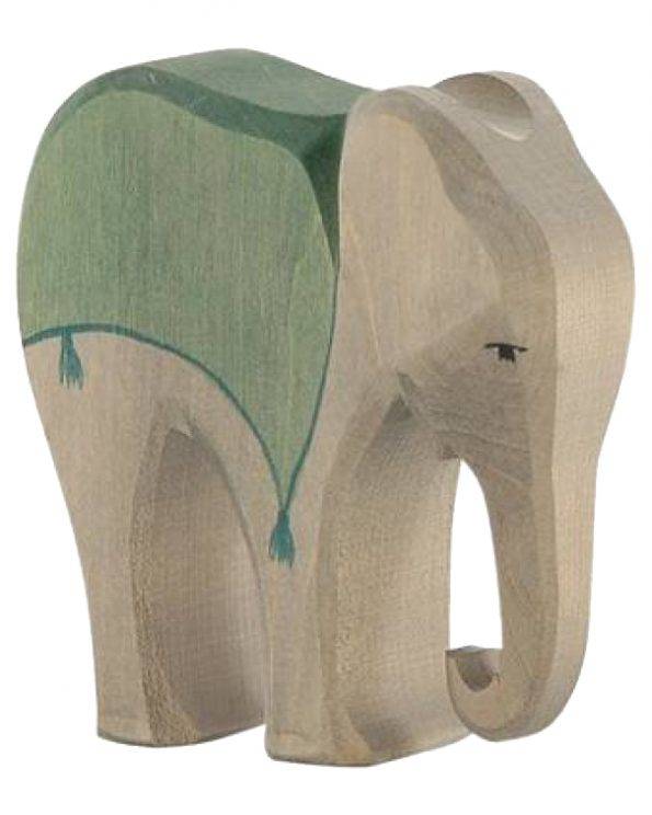 ostheimer-olifant-groen-zadel-595x744