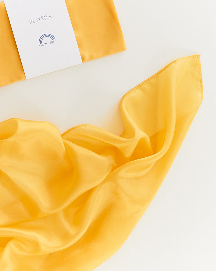Sarah's Silks Playsilks gold_2