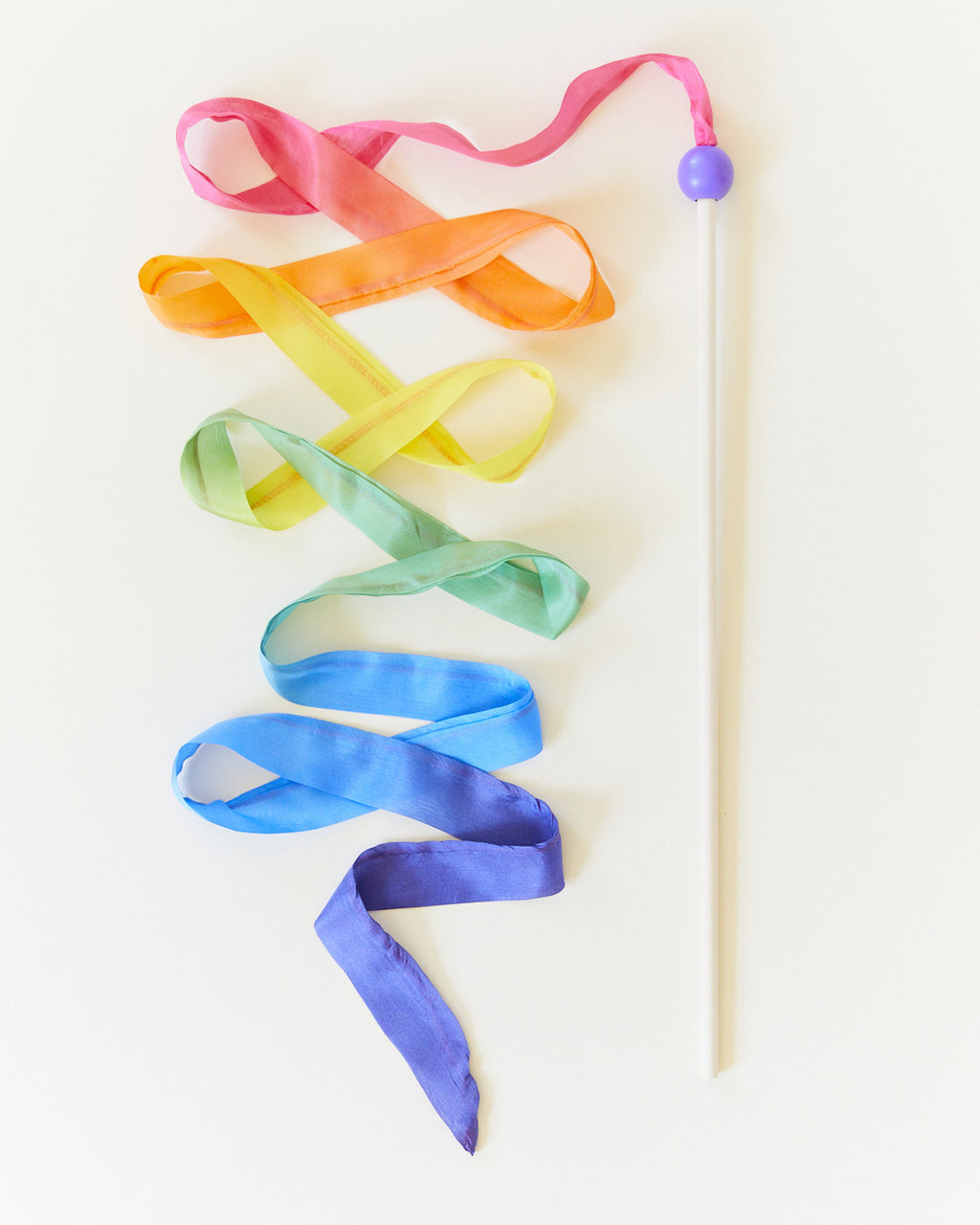 Sarah's Silks streamer large rainbow