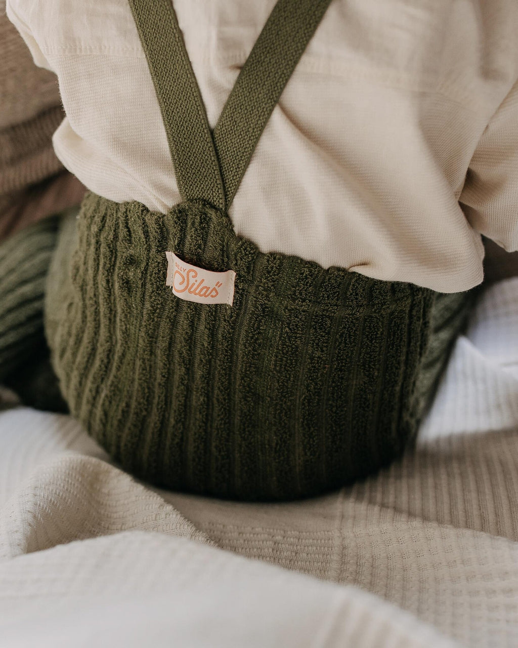 Silly Silas - granny teddy tights - olive