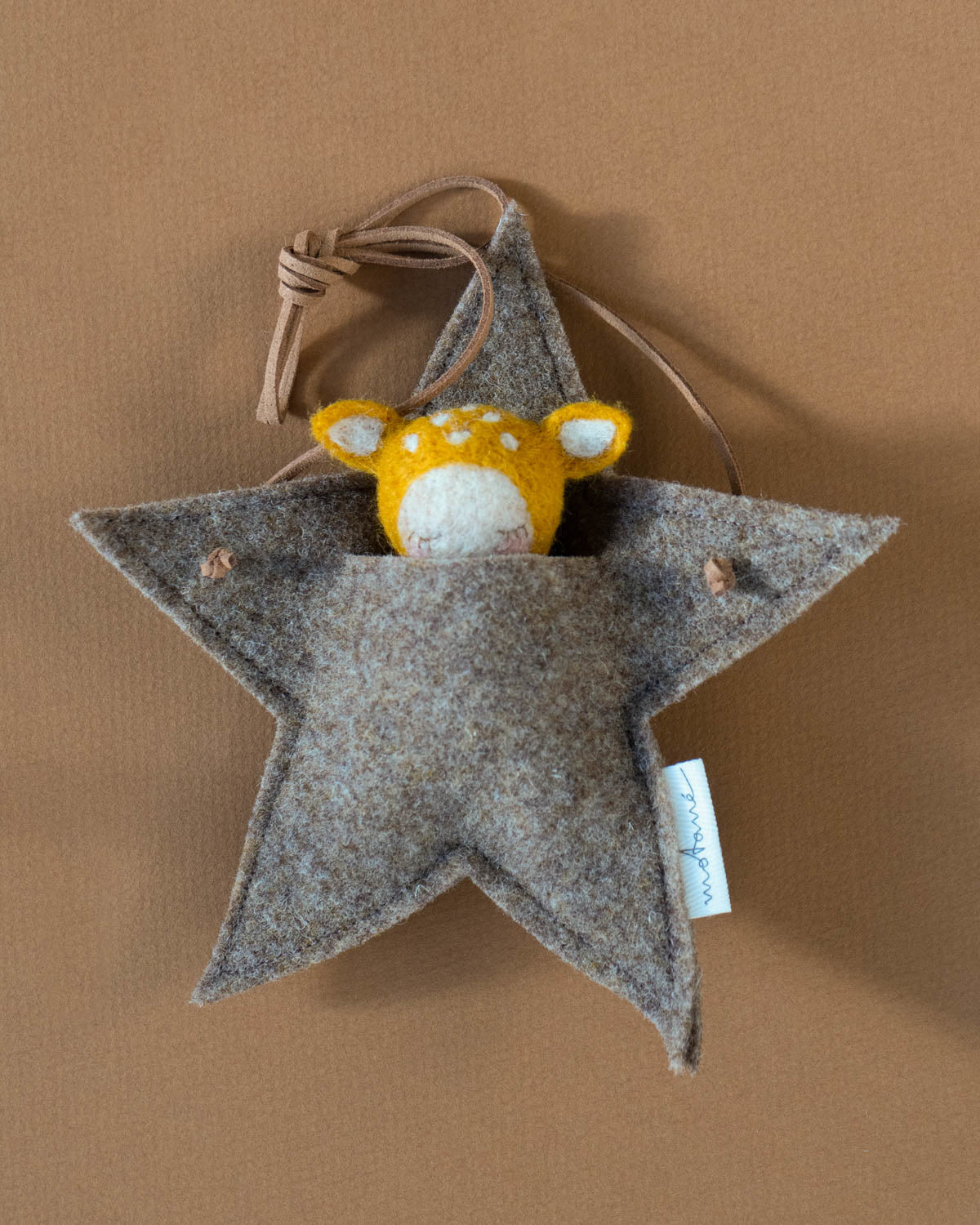 Studio-Motane-fawn-saffron-start-pocket-doll