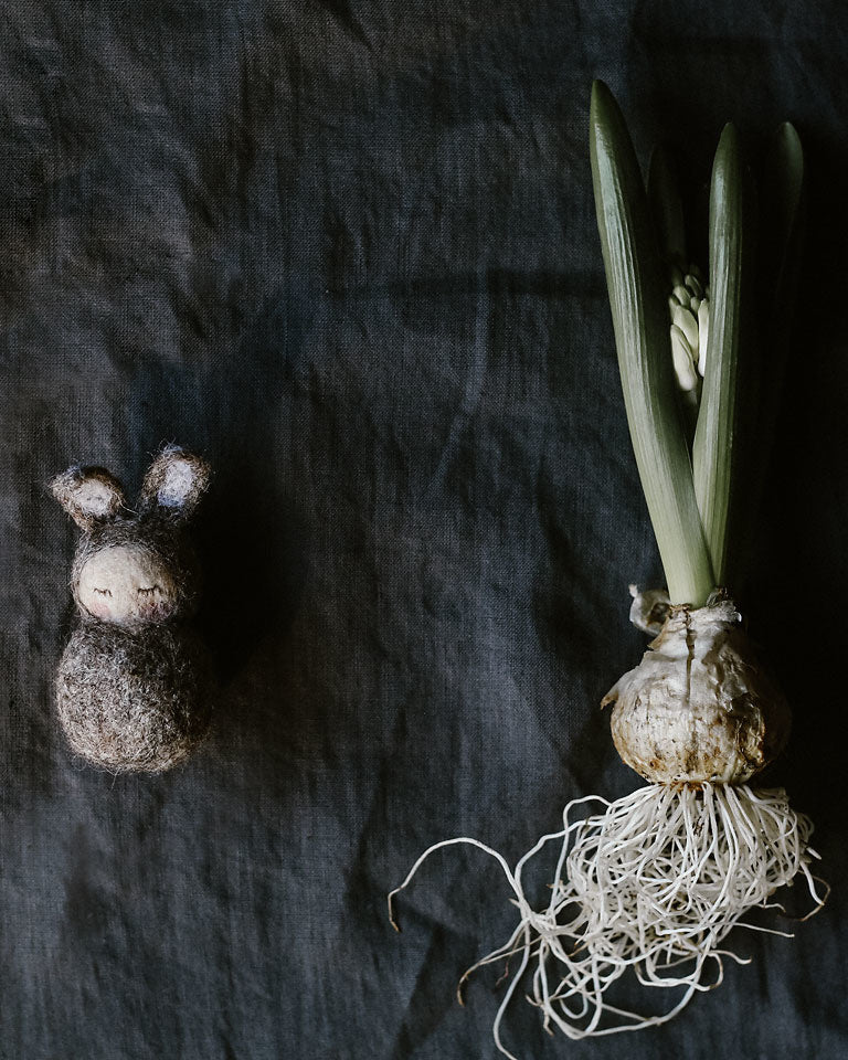 Studio_motane_felted_grey_bunny_animali-bunny