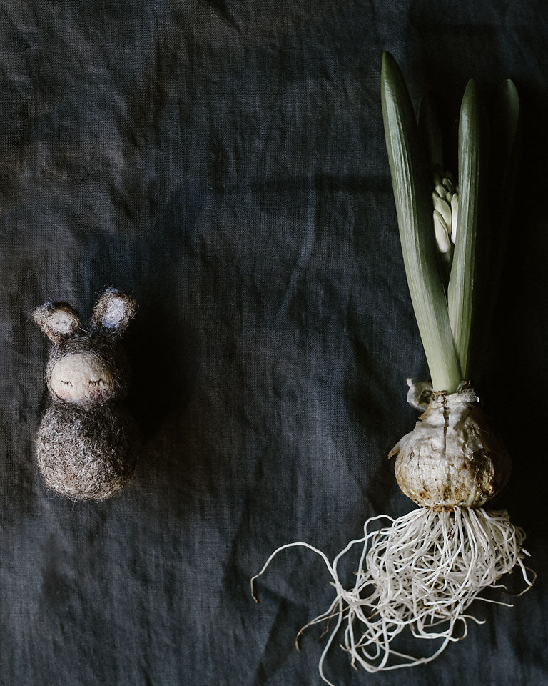 Studio_motane_felted_grey_bunny_animali-bunny