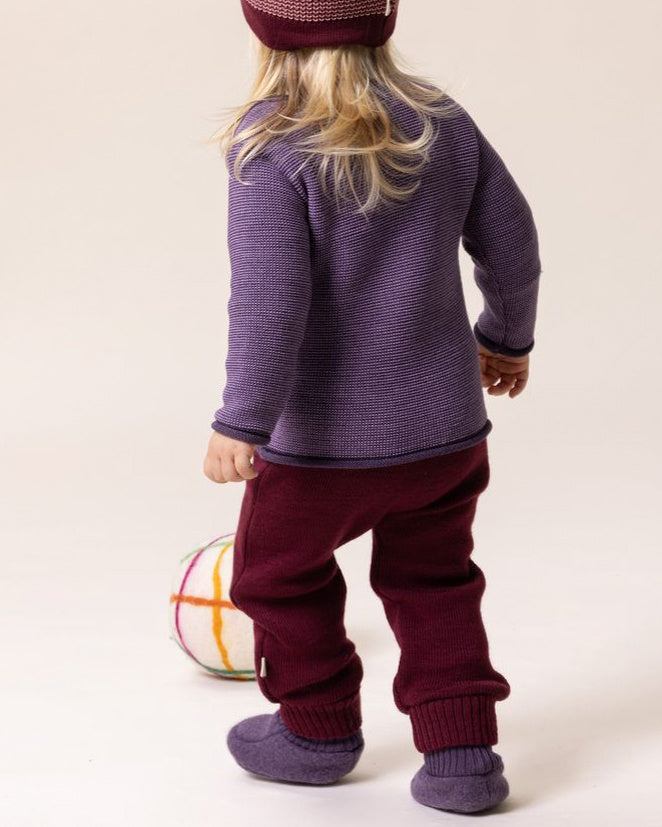 trui-van-merinowol-aubergine-flieder-2