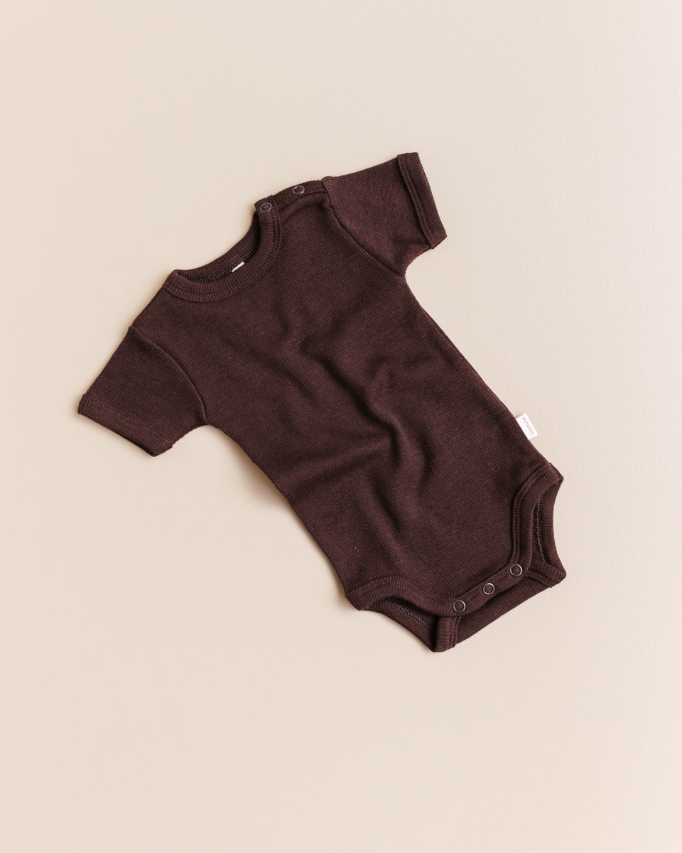 Unaduna baby body kladdkaka brown